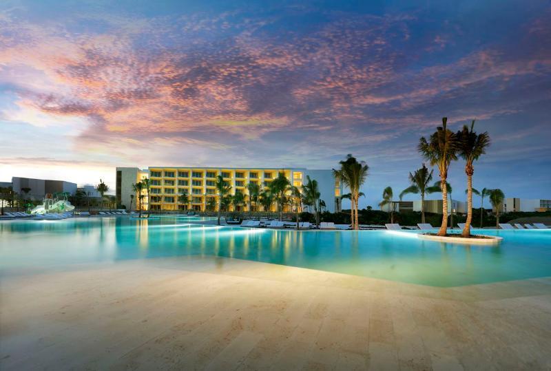 Family Selection At Grand Palladium Costa Mujeres Resort & Spa Cancun Luaran gambar